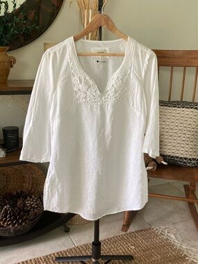 100% Linen White Embroidered V-Neck Tunic Malvin Sz 6 Small